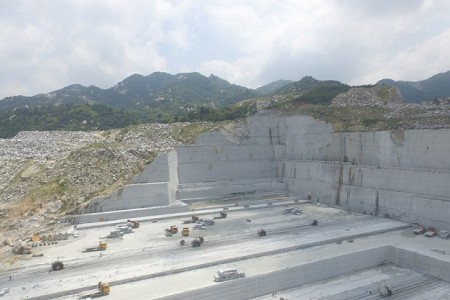 礦山資源